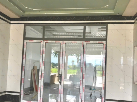Thi Công Cửa Nhôm Tại Huyện Hóc Môn 