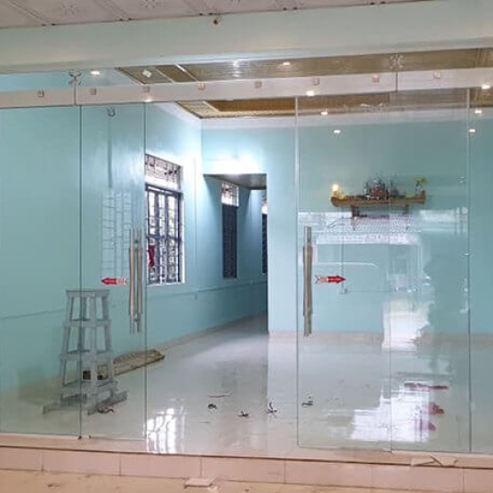 Cửa Kính Cường Lực Lùa 2 Cánh 